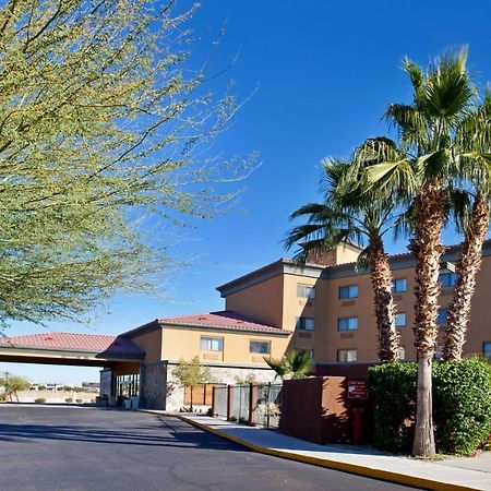 Holiday Inn Express & Suites Phoenix/Chandler Екстериор снимка