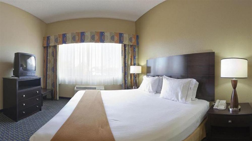 Holiday Inn Express & Suites Phoenix/Chandler Екстериор снимка
